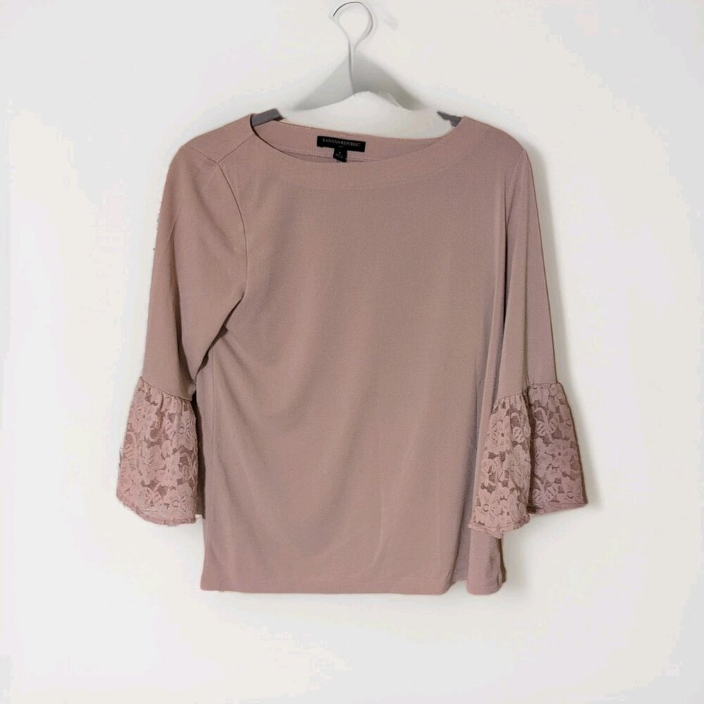 Banana Republic Crepe Lace-Sleeve Top Women’s Small Pink Long‎ Sleeve